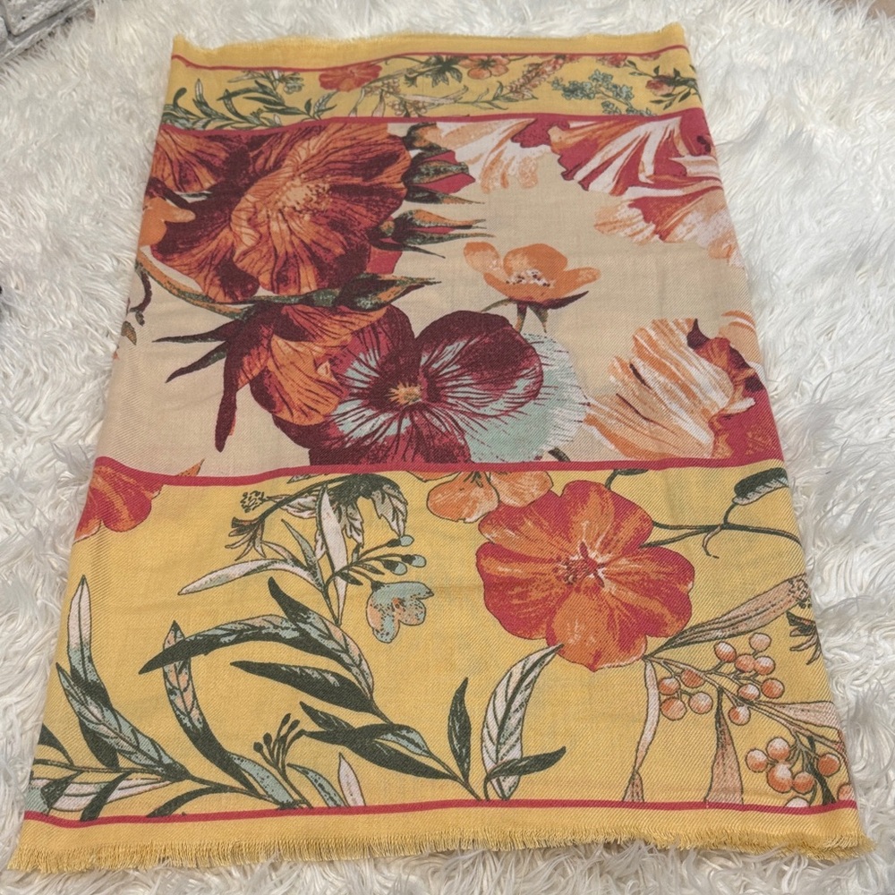 🧣Vince Camuto Floral Yellow, orange and Red Scarf